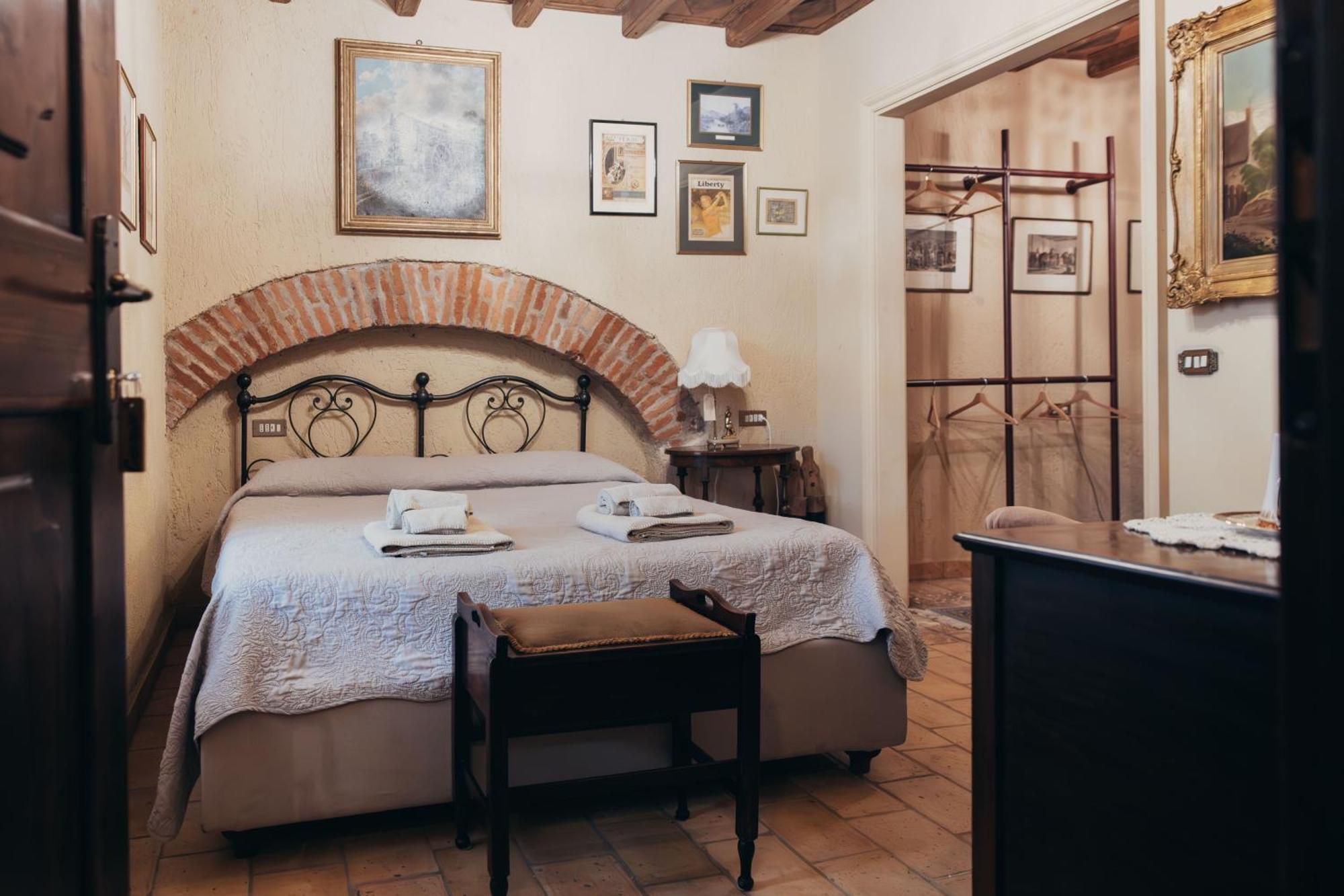 B&B Formigola Corticelle Pieve Exterior foto